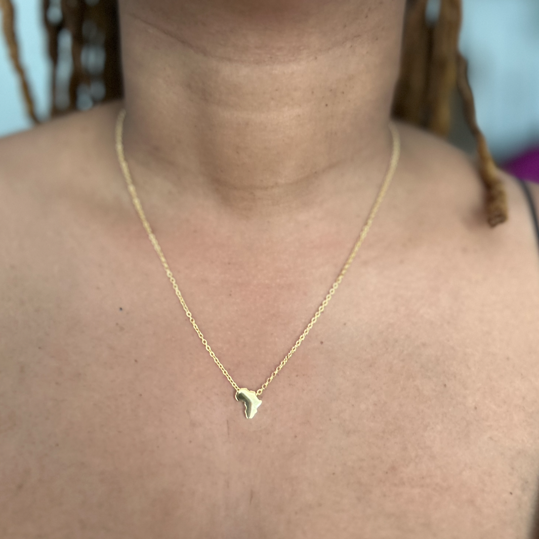 Ulo Small | Small Africa Pendant Necklace