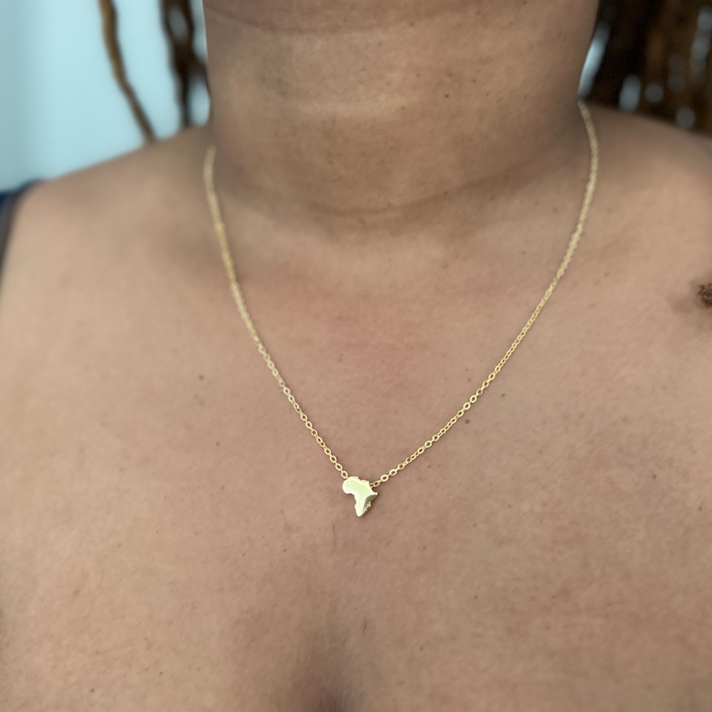 Ulo Small | Small Africa Pendant Necklace