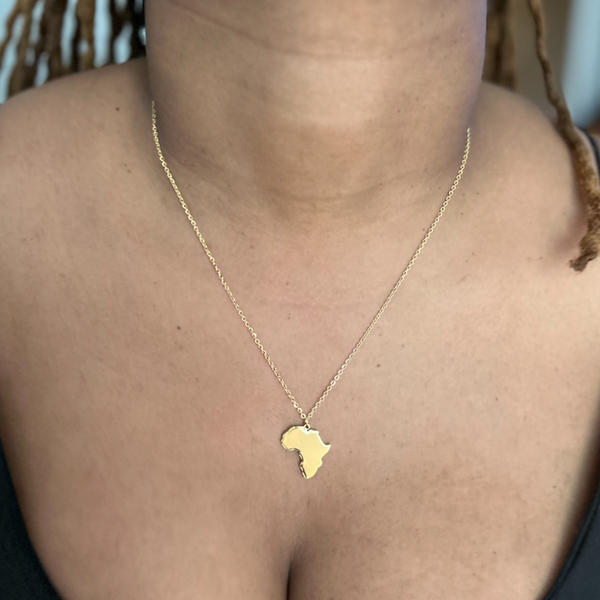 Ulo Medium | Medium Africa Pendant Necklace