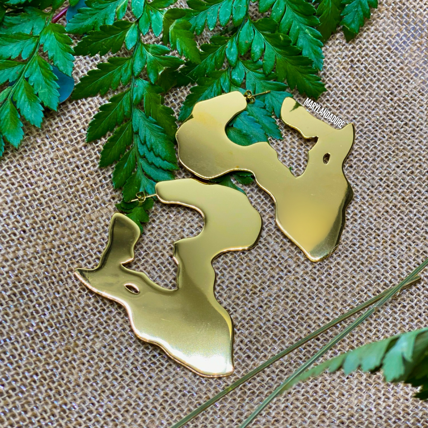 Muva | Medium Africa Map Hoop Earrings